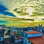 Gadhega\'S Hotel
